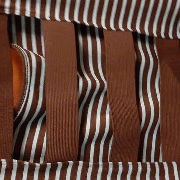 turquoise and black striped peplum tank size s-m like new! - Picture 3 of 4